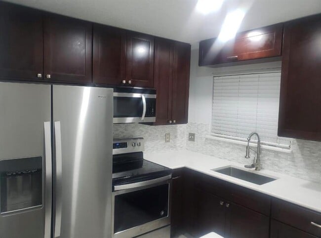 Foto del edificio - 7900 Westheimer Rd