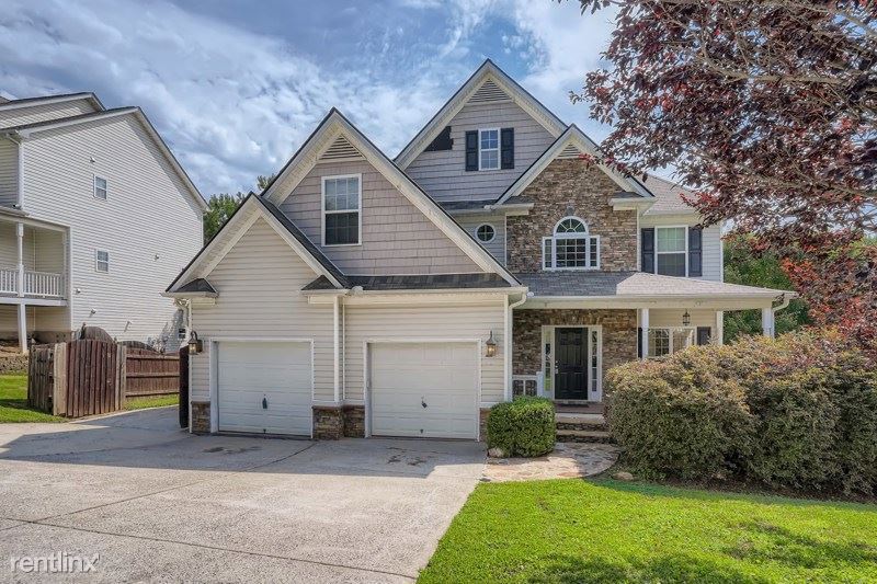 5 br, 3.5 bath House 413 Victory Commons... House Rental in Acworth