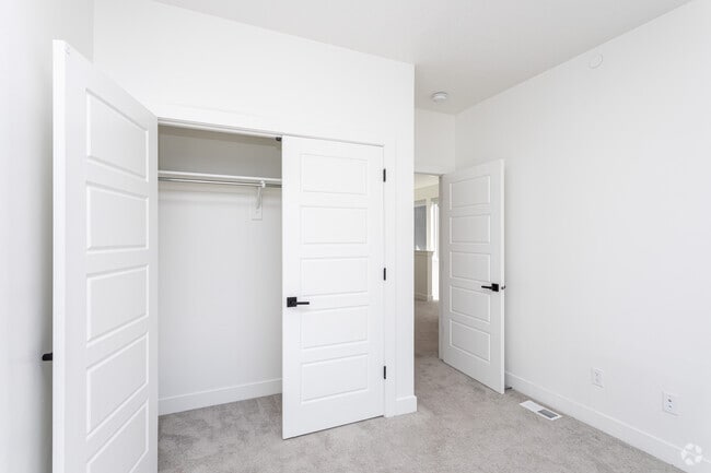 3BR, 2.5BA - 2,440SF - Third Bedroom - Peak Draper Townhomes