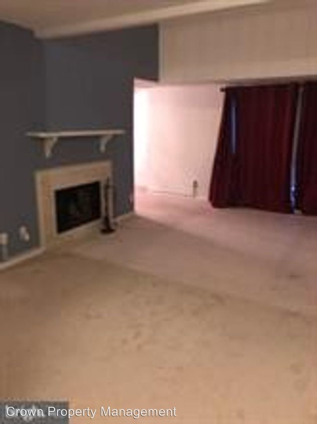 Primary Photo - 20307 Beaconfield Terrace