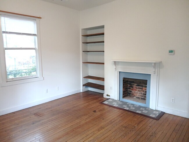 Building Photo - 717 N 5th Ave