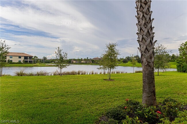 Building Photo - 2375 Montserrat Ln