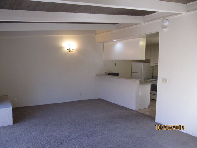 Building Photo - 680 Morse Ave