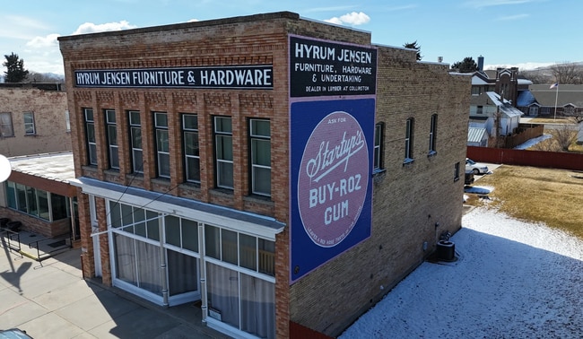 Building Photo - 47 N Main St