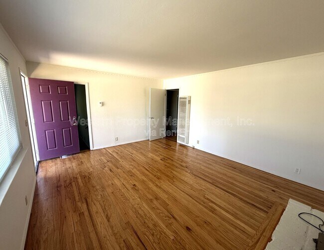 Foto del edificio - 4610 Garnet St