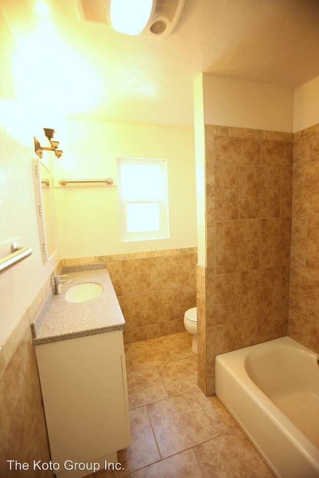 Building Photo - 6758 Sabado Tarde Rd