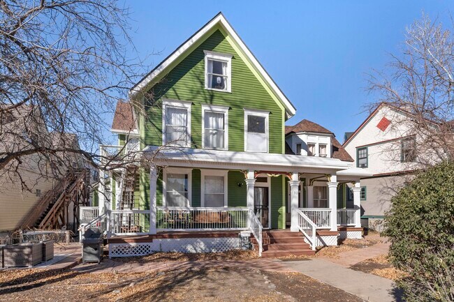 Building Photo - 312 N Cascade Ave