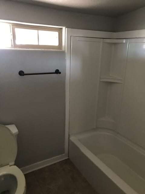 Building Photo - 46 Private Rd 51321