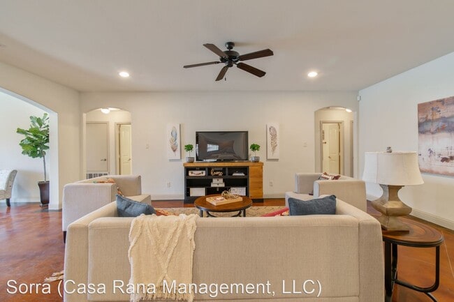 Building Photo - 5 br, 3 bath House - 3122 Rogers Ave