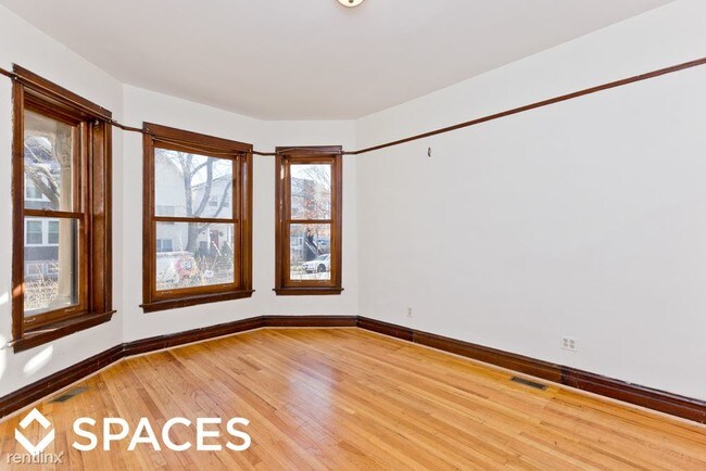 Building Photo - 1628 N Rockwell St