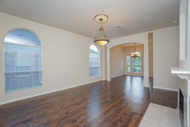 Building Photo - 18818 Dural Dr
