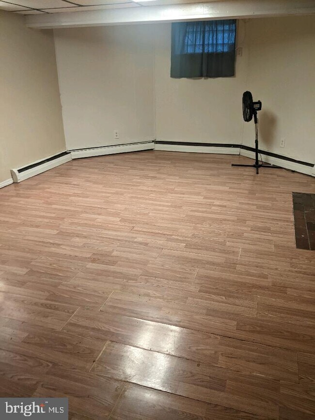 Foto del edificio - 6943 Torresdale Ave