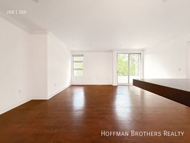 Foto del edificio - 4112 Whitsett Ave