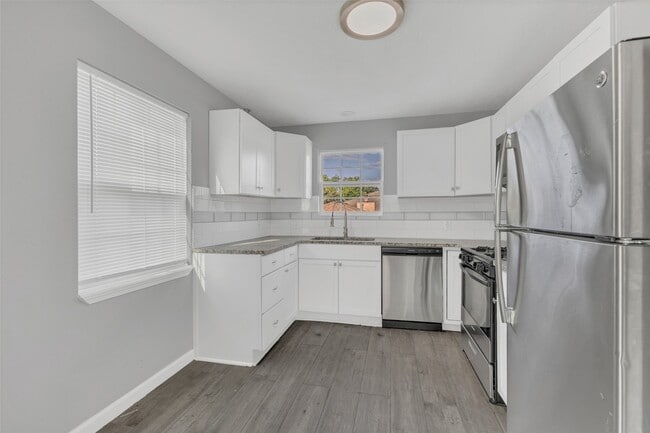 Building Photo - 18619 Haughland Dr