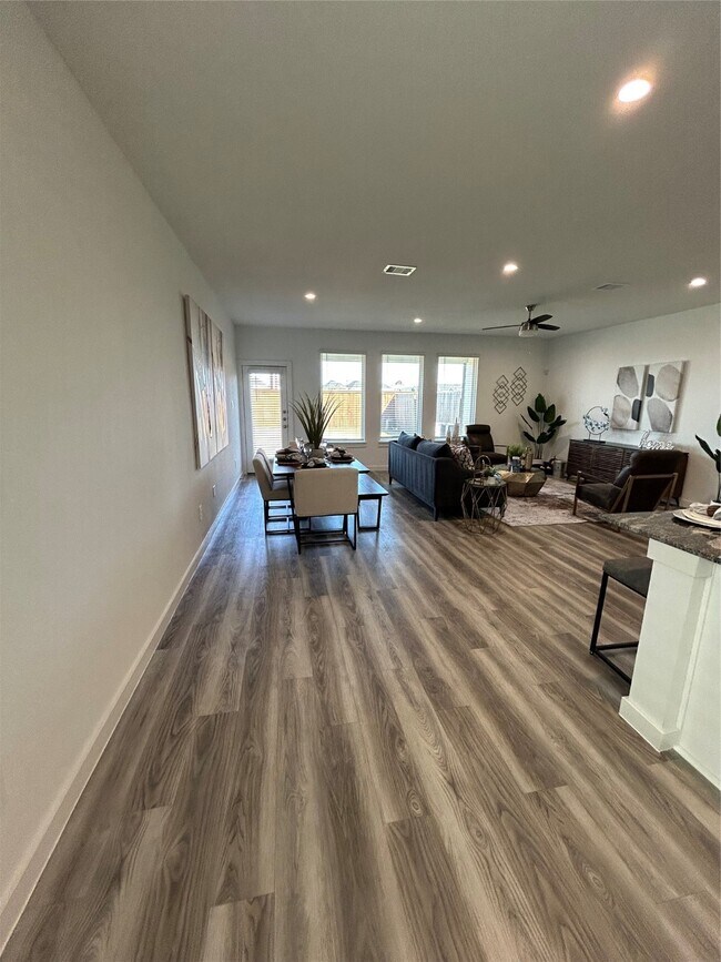 Building Photo - 10414 Belmont Orchard Trl