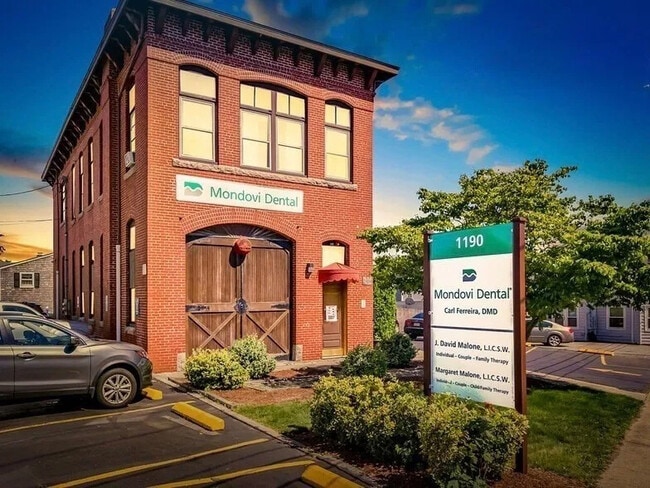 Foto del edificio - Fall River FireHouse