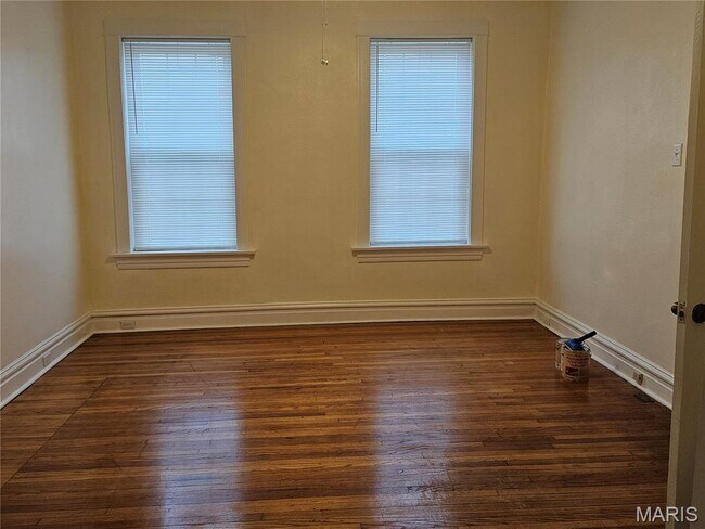 Foto del edificio - 3807 Potomac St