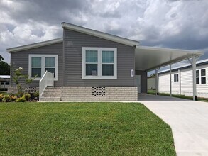 Building Photo - 2425 Harden Blvd