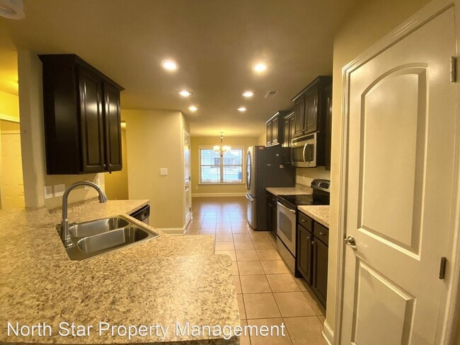 Building Photo - 3 br, 2 bath House - 111 Pembridge Lane