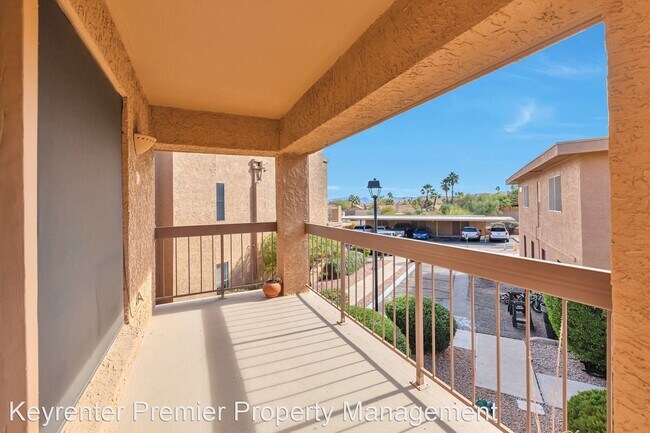 Foto del edificio - 2 br, 2 bath House - 14849 N. Kings Way #209