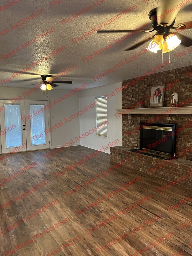 Foto del edificio - 141 Turtledove Dr