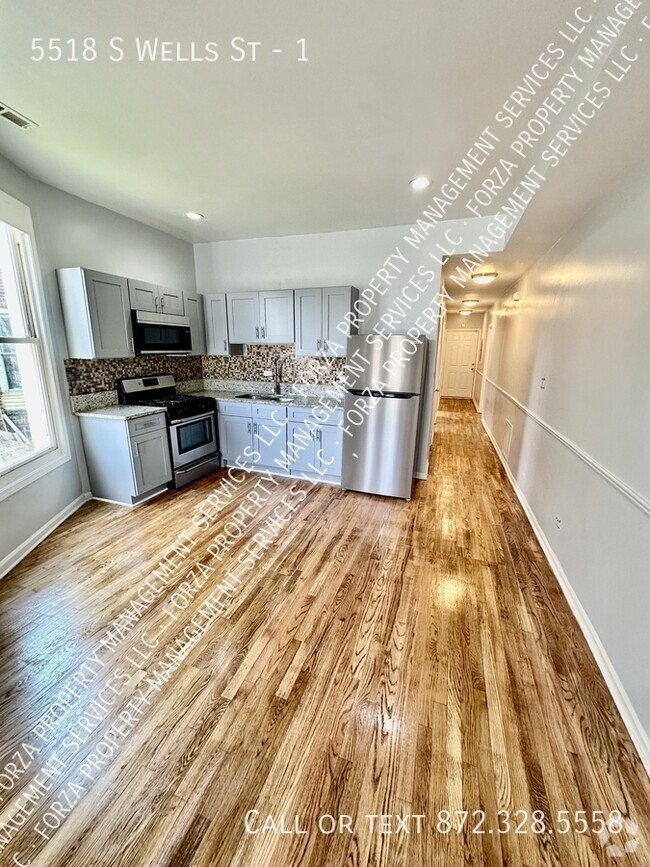 Building Photo - 5518 S Wells St