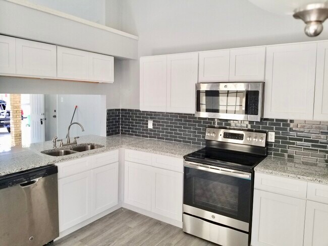 Foto del edificio - 9351 Valley Gate