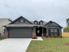 Building Photo - 13159 S 72nd E Ave