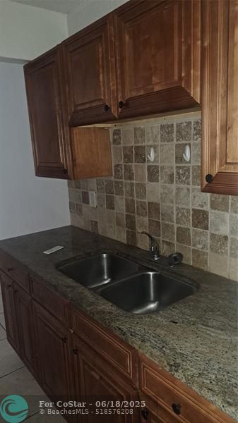 Foto del edificio - 925 S K St