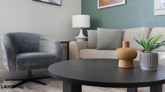 Building Photo - 20915 Wilderness Oak