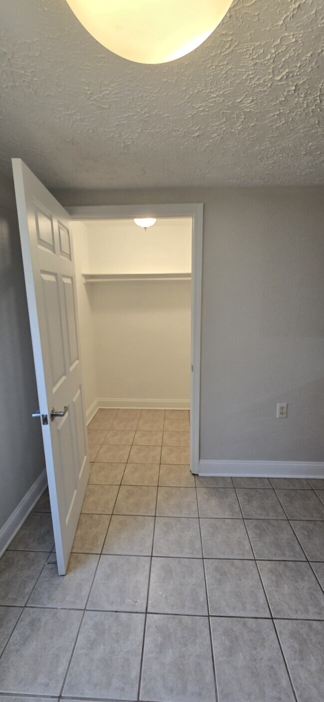 Foto del edificio - 6026 E Fieldstone Hills Dr