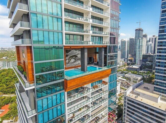 Building Photo - 1451 Brickell Ave