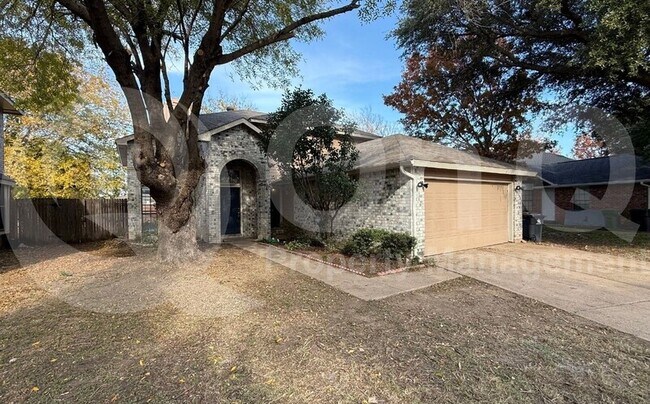 Foto del edificio - 2427 Bennington Dr
