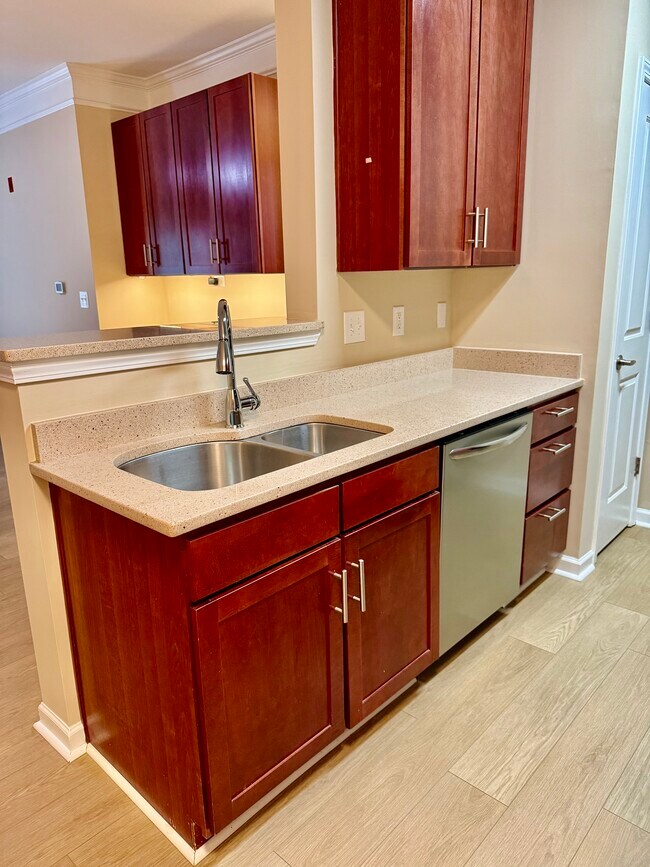 Foto del edificio - 1755 Central Park Rd