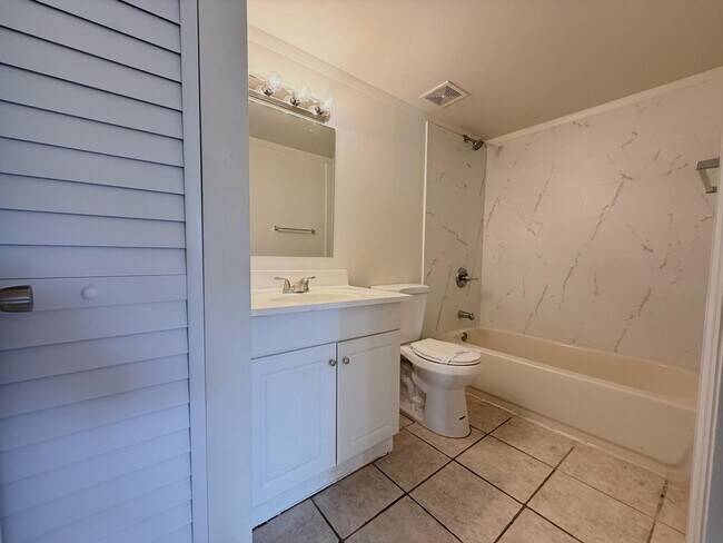 Photo - 1127 Lake Terry Dr Apartment