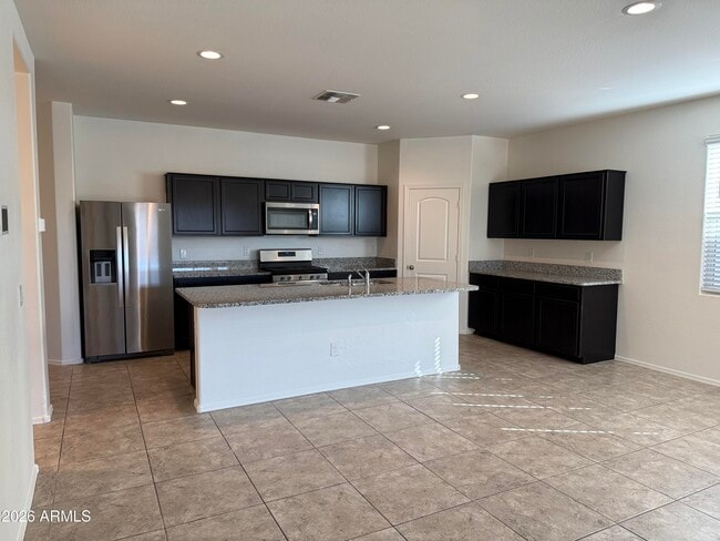 Building Photo - 3112 N 310th Ln