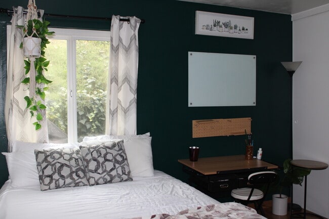 bedroom 2 - 4099 Huerfano Ave
