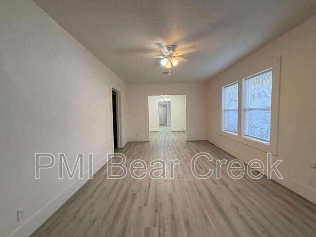 Photo - 3014 Rosalie St House