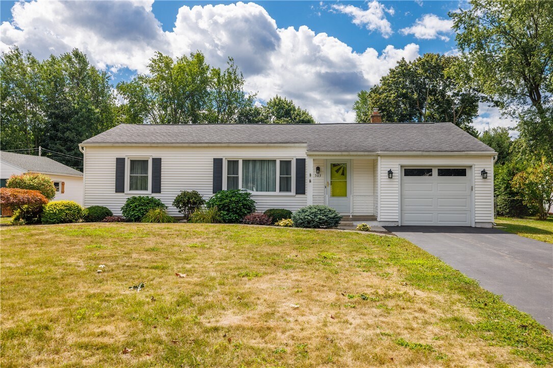 Primary Photo - 503 Pineview Dr