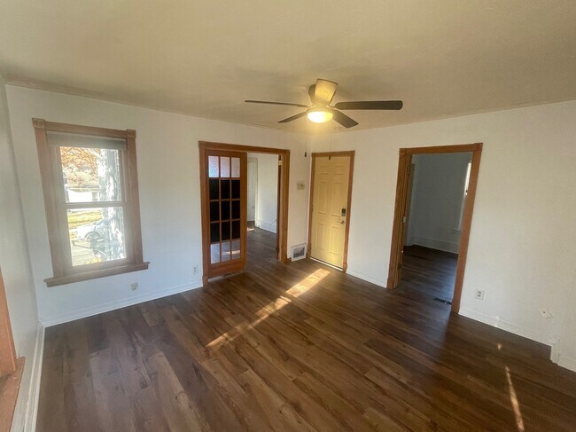 Foto del edificio - 29 Van Buren Ave S