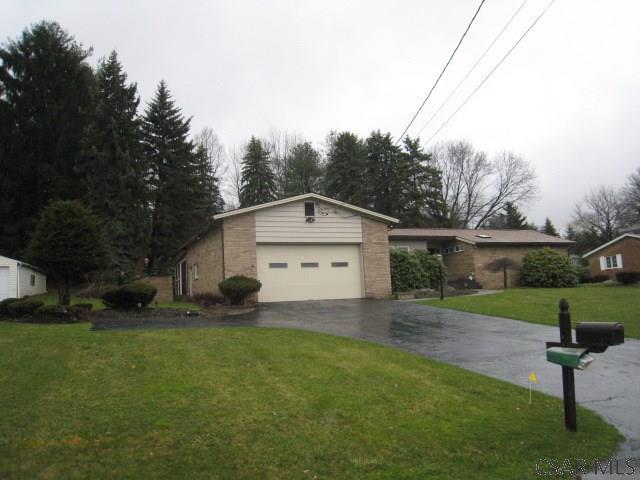 Building Photo - 1011 Woodcrest Dr