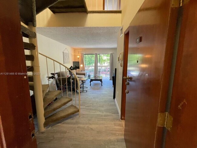 Foto del edificio - 3001 SW 1st Ave