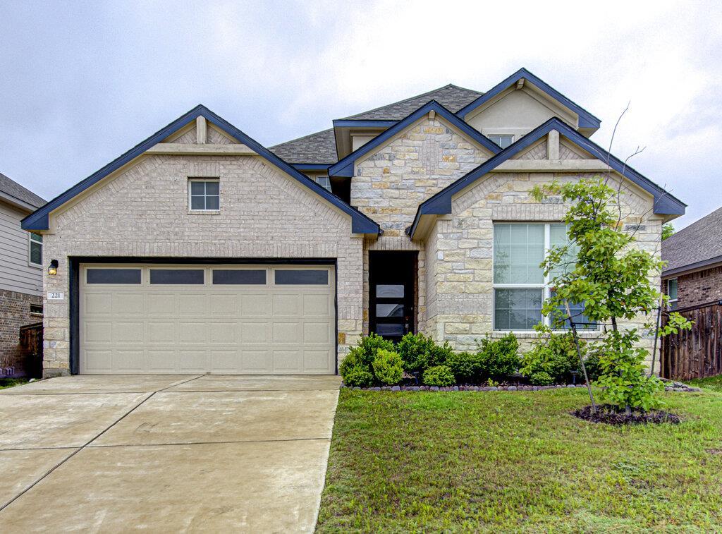 Foto principal - 221 Indian Shoal Dr