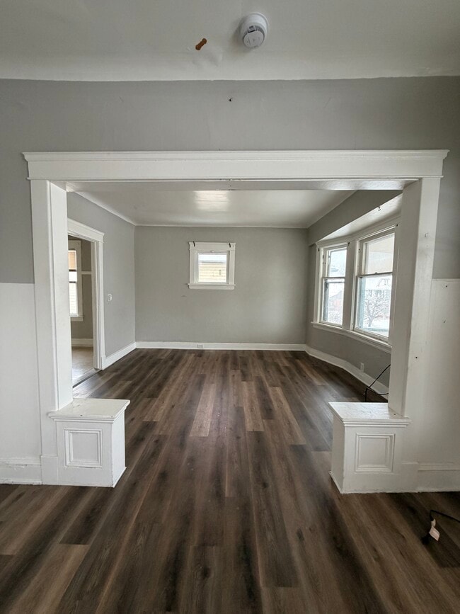 Sala de estar - 4502 McGregor Ave