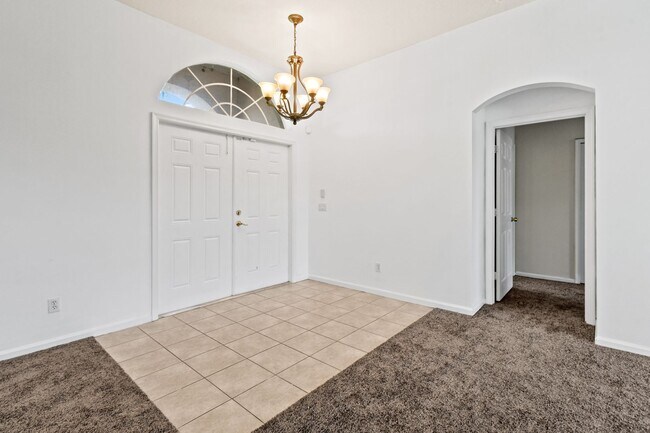 Foto del edificio - Clean large home