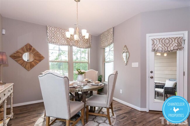 Foto del edificio - 1007 Metropolitan Dr