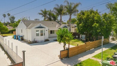 Building Photo - 6712 Cedros Ave