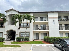 Building Photo - 530 S Park Rd
