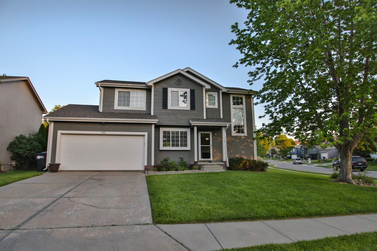 17719 Jacobs St, Omaha, NE 68135 House Rental in Omaha, NE