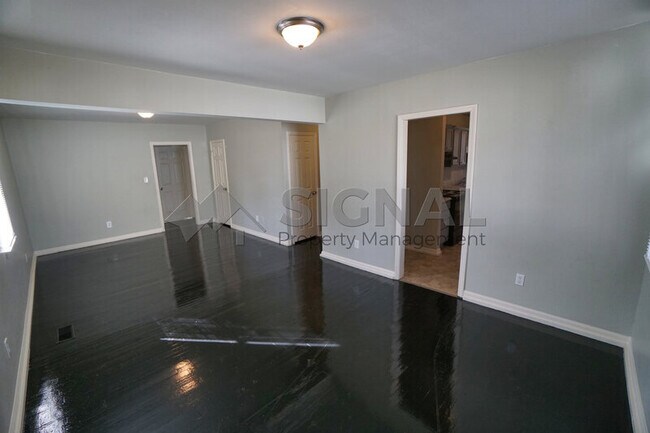 Foto del edificio - 7120 4th Ct N